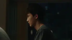 Задник к фильму "Краткая история семьи" #706919