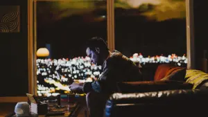 Задник к фильму "Мы все чужие" #503764