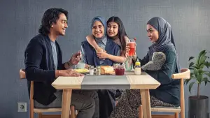 Задник к фильму "La Tahzan: Cinta, Dosa, Luka..." #672801