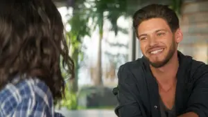 Задник к фильму "Только не он!" #611791