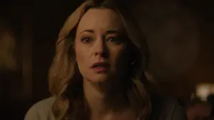 Задник к фильму "Her Life Is on the Line" #790110