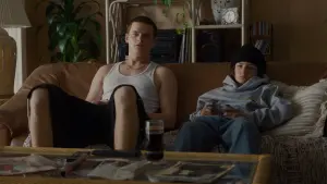 Задник к фильму "Середина 90-х" #211604