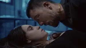 Задник к фильму "Токсичная любовь" #783603