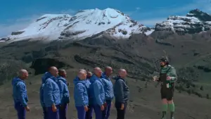 Задник к фильму "Святая Гора" #206295