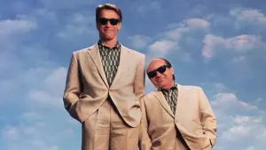 Задник к фильму "Близнецы" #330589