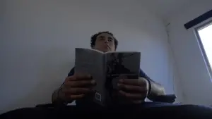 Задник к фильму "esencialmente sufrir, esencialmente humano" #196994