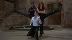 Задник к фильму "Очень страшное кино 2" #636425