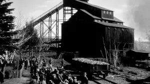 Задник к фильму "Молли Магуайерс" #435024