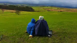 Задник к фильму "Брайан и Чарльз" #391218