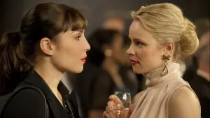 Задник к фильму "Страсть" #422543