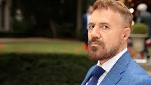 Задник к фильму "Коп на драйве" #375295