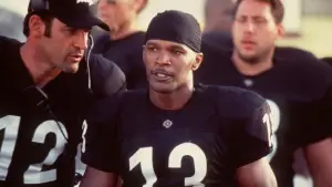 Задник к фильму "Каждое воскресенье" #726911