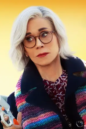 Постер к фильму "Двигаясь дальше" #491937