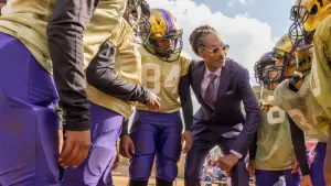 Видео к фильму Андердоги | Official RedBand Trailer