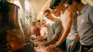 Задник к фильму "Школа магических зверей. Хранители чуда" #553405