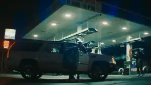Задник к фильму "Анора" #798058
