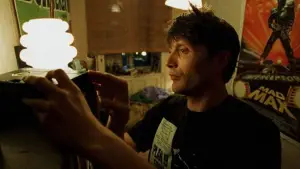 Задник к фильму "Истекающий кровью" #691523