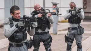 Задник к фильму "Антиганг: Смена" #327917