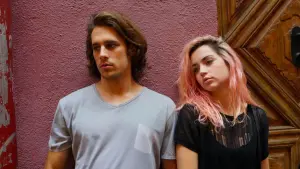 Задник к фильму "За пригоршню поцелуев" #451996