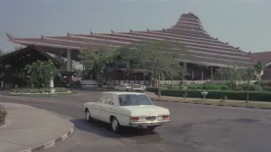 Задник к фильму "Эммануэль на Востоке" #448549