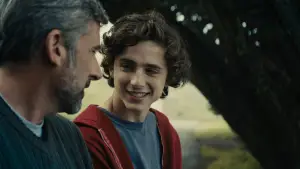 Задник к фильму "Красивый мальчик" #693565