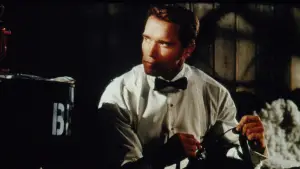 Задник к фильму "Правдивая ложь" #618654