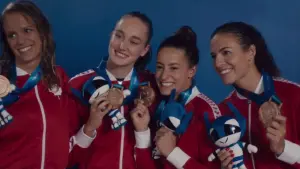 Задник к фильму "Надя, Баттерфляй" #502265