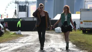 Задник к фильму "Музыка нас связала" #494575