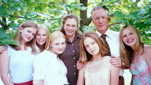 Задник к фильму "Девственницы-самоубийцы" #240222