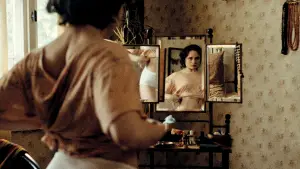 Задник к фильму "Звук падения" #523964