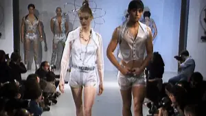 Задник к фильму "МакКуин" #744507