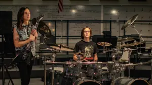 Задник к фильму "Боги хеви-метал" #404486