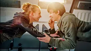 Задник к фильму "Космос между нами" #242362