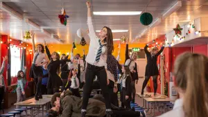 Задник к фильму "Анна и апокалипсис" #361715