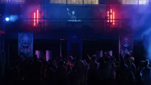 Задник к фильму "Ловец снов" #482230