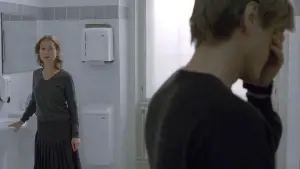 Задник к фильму "Пианистка" #701128