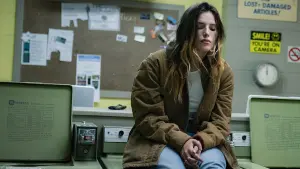 Задник к фильму "Девушка" #317955