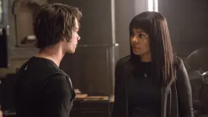 Задник к фильму "Наёмник" #322380