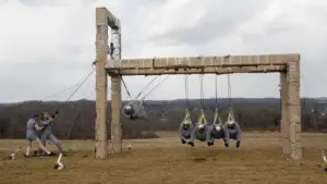Задник к фильму "Чудаки 2" #947564