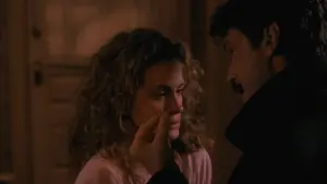 Задник к фильму "В постели с врагом" #284302