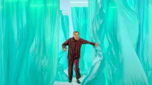 Видео к фильму National Theatre Live: Nye | Nye | Official Trailer | National Theatre