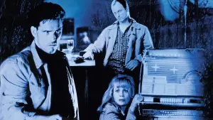 Видео к фильму Альбино Аллигатор | Albino Alligator