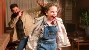 Задник к фильму "Воспламеняющая взглядом" #377250