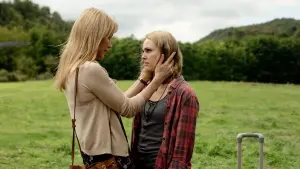 Задник к фильму "Дальше по коридору" #339662