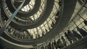 Задник к фильму "Микки 17" #556281