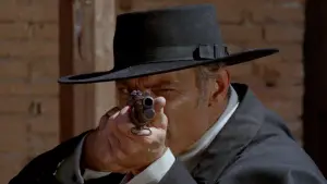 Задник к фильму "На несколько долларов больше" #629370