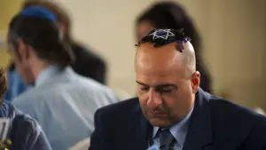 Задник к фильму "Неверный" #462462