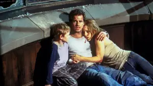 Задник к фильму "Темнота наступает" #381084