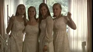 Задник к фильму "Девственницы-самоубийцы" #703964