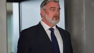 Задник к фильму "Досье «Чёрная канарейка»" #622963